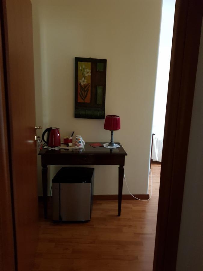 B&B La Piazzetta Paola Extérieur photo