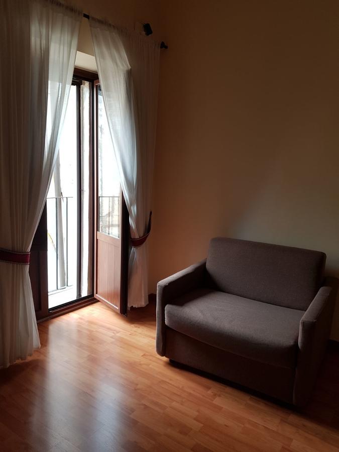 B&B La Piazzetta Paola Extérieur photo