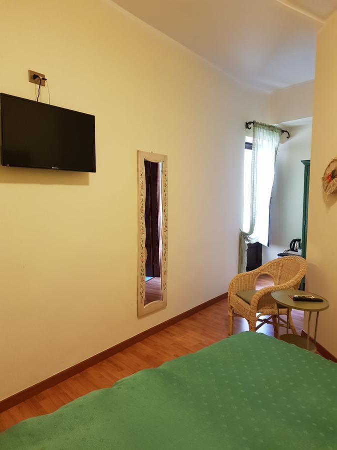 B&B La Piazzetta Paola Extérieur photo